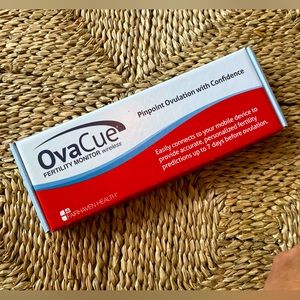 Ovacue wireless fertility monitor